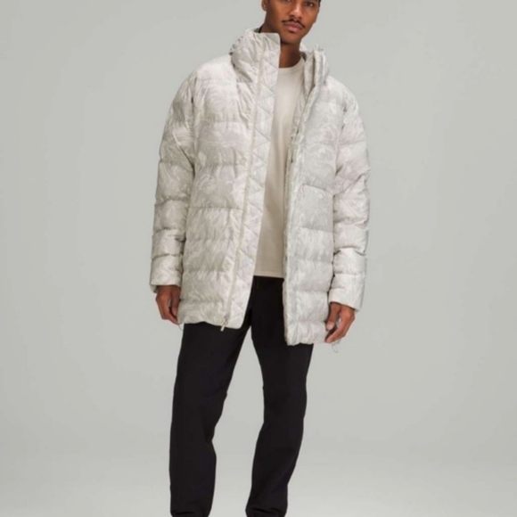 🔥NWT LULULEMON MEN'S DOWN JACKET MAPLE METAMORPHOSIS LIGHT NEUTRAL MULTI 3XL - Picture 1 of 14
